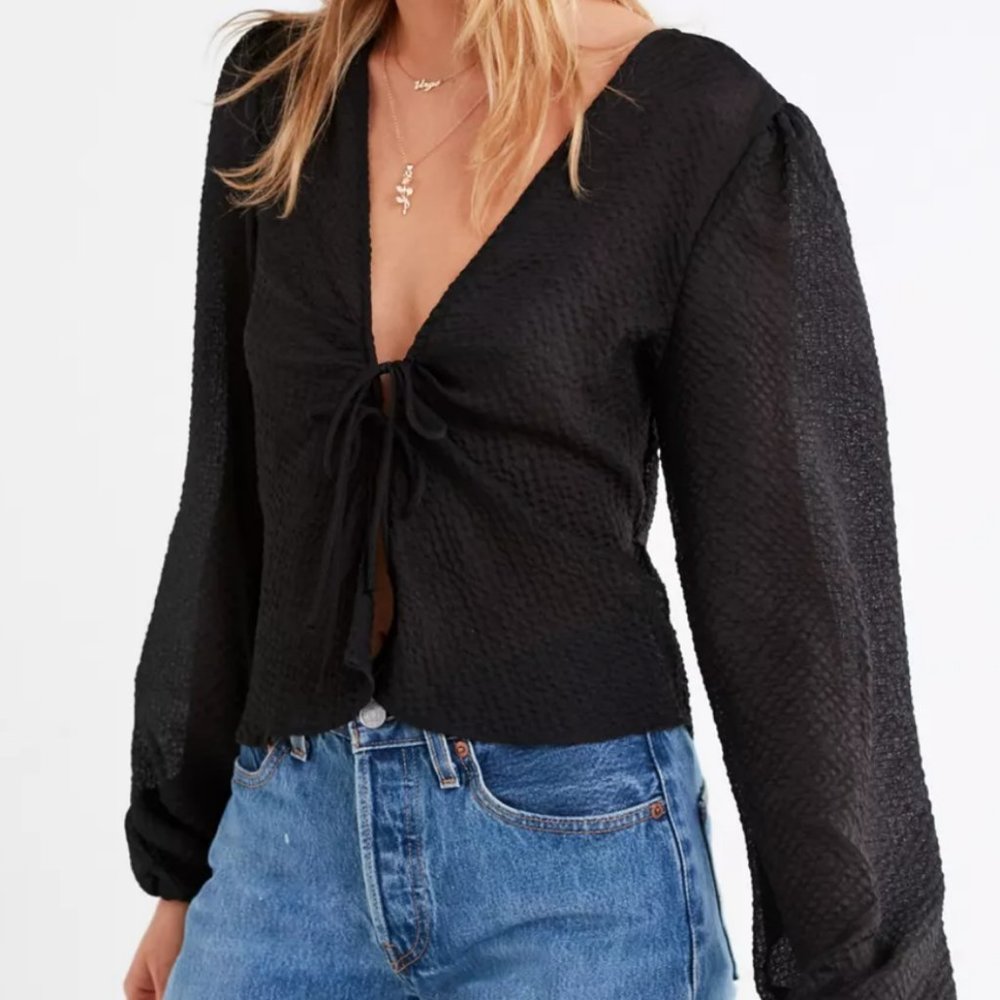 UO Cinnamon Tie-Front Balloon Sleeve Blouse